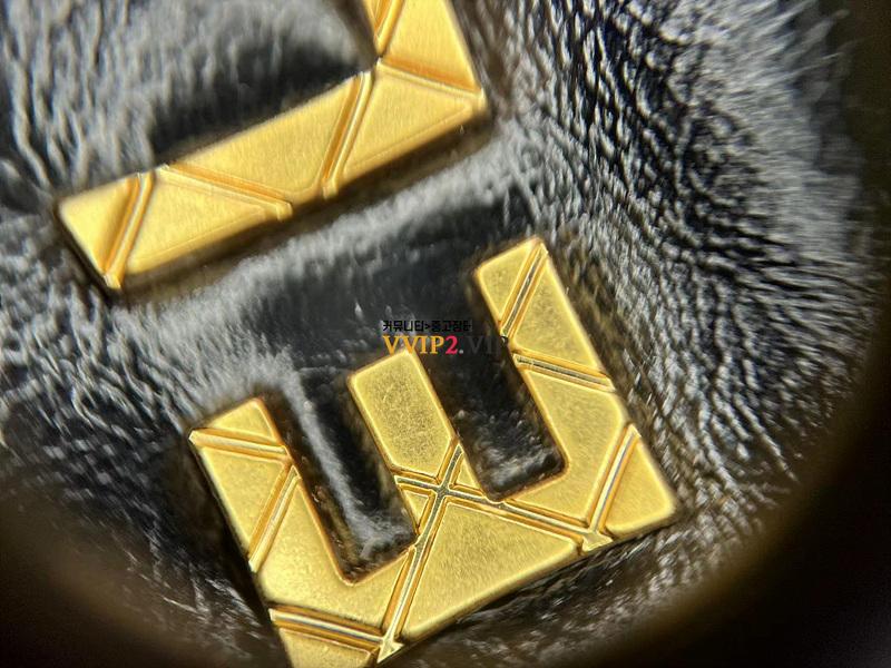 e403d4e2622451fecea9c82d34341d09_1706265522_1307.jpg