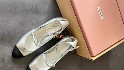 미우미우 MIU MIU 모르도레 나파 그로그랭 레더 펌프스 5I079E 3LOE F0Q07 F 025 (실버) 검수사진 ☆☆☆☆☆