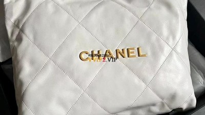 샤넬 CHANEL 22백 화이트 금장 스몰 AS3260 SIZE 35x37x7cm 검수사진 ☆☆☆☆☆ #지존샵