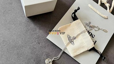 비비안웨스트우드 VIVIENNE WESTWOOD 목걸이 검수사진 ☆☆☆☆☆