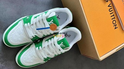 루이비통 LOUIS VUITTON LV 트레이너 스니커즈 SIZE 35~44 검수사진 ☆☆☆☆☆
