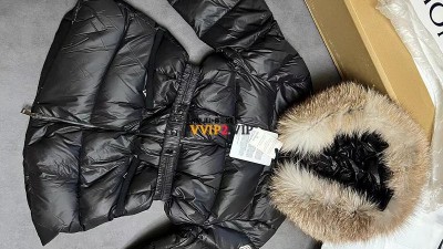 몽클레어 몽클레르 MONCLER 23FW 보에드 구스다운 숏패딩 검수사진 ☆☆☆☆☆