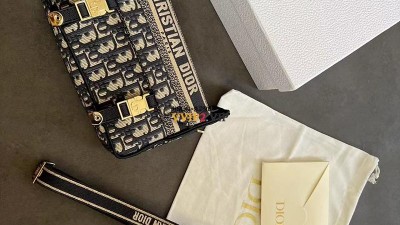 디올 Dior 오블리크 스몰 디올캠프백 M1241ORIW_M928 검수사진 ☆☆☆☆☆ #vvip공장