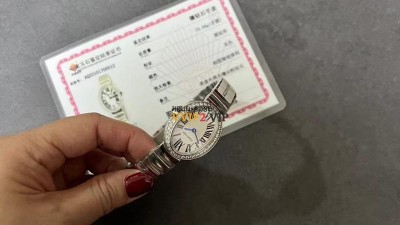 까르띠에 Cartier 베누아 스몰 WB520026 @ 31.6*24.5MM + 스위스 쿼츠 무브먼트 + 다이아몬드세팅 ☆☆☆☆☆ #신공장
