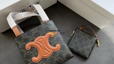 셀린느 CELINE 퀴르 트리오페 큐브백 199202EIN 검수사진 ☆☆☆☆☆