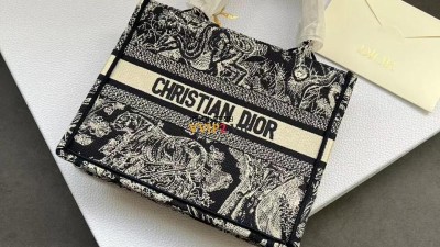디올 DIOR 투알 드 주이 북토트 스몰 토트백 M1265ZRGO M928 SIZE 26.5cm 검수사진 ☆☆☆☆☆ #vvip공장