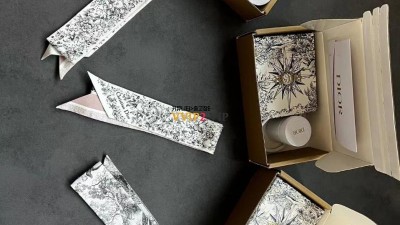 디올 DIOR 방도 미차 스카프 실크 트윌리 SIZE 6*105cm @ 100% 멀버리 실크 검수사진 ☆☆☆☆☆
