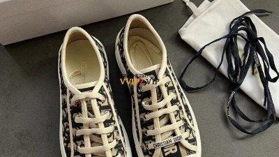 디올 DIOR 워크앤디올 플랫폼 스니커즈 오블리크 자수 로우탑 KCK385OBE SIZE 35~40 @ 굽 5cm 검수사진 ☆☆☆☆☆ #폭스샵