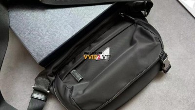 프라다 PRADA 바이크백 블랙 스몰 2VL005 NERO 검수사진 ☆☆☆☆☆