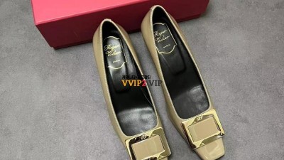 로저비비에 ROGER VIVIER 벨비비에 페이던트 펌프스 힐 SIZE 34~39 @ 굽 4.5cm 검수사진 ☆☆☆☆☆