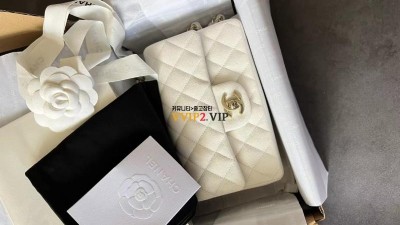 샤넬 CHANEL 클래식 뉴미니 캐비어 밀크쉐이크 샴페인골드 플랩백 A69900 SIZE 20cm 검수사진 ☆☆☆☆☆ #지존샵