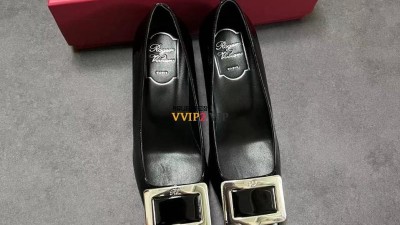 로저비비에 ROGER VIVIER 벨비비에 페이던트 펌프스 힐 SIZE 34~39 @ 굽 4.5cm 검수사진 ☆☆☆☆☆