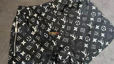 루이비통 LOUIS VUITTON LV 모노그램 블랙 팬츠 반바지 SIZE 34 36 38 40 검수사진 ☆☆☆☆☆