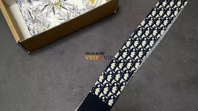 디올 Dior 오블리크 미차 스카프 네이비 블루 실크 트윌 15DOB106I600_C541 검수사진 ☆☆☆☆☆