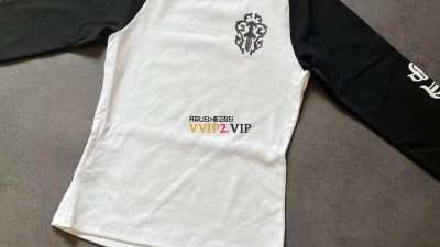 크롬하츠 Chrome Hearts 여성 7부 소매 티셔츠 SIZE S M L 검수사진 ☆☆☆☆☆