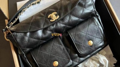 샤넬 CHANEL 24SS 호보백 투포켓 빅 숄더백 시즌백 미듐 & 라지 블랙 미듐 AS4743 검수사진 ☆☆☆☆☆ #지존샵