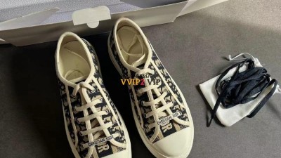 디올 DIOR 워크앤디올 플랫폼 스니커즈 오블리크 자수 로우탑 KCK385OBE SIZE 35~40 @ 굽 5cm 검수사진 ☆☆☆☆☆ #폭스샵