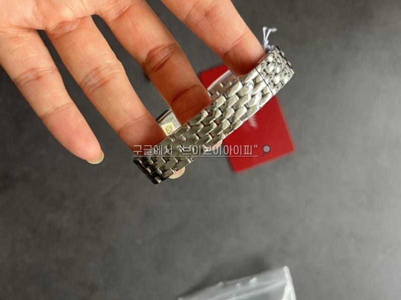 6aaf1e363dc503a331b7bed57b296ce9_1750135385_0061.jpg