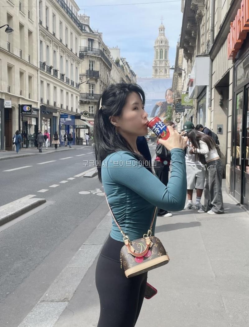f566056b0f0e08d69581bbafb56ebbdb_1750488554_1107.jpg