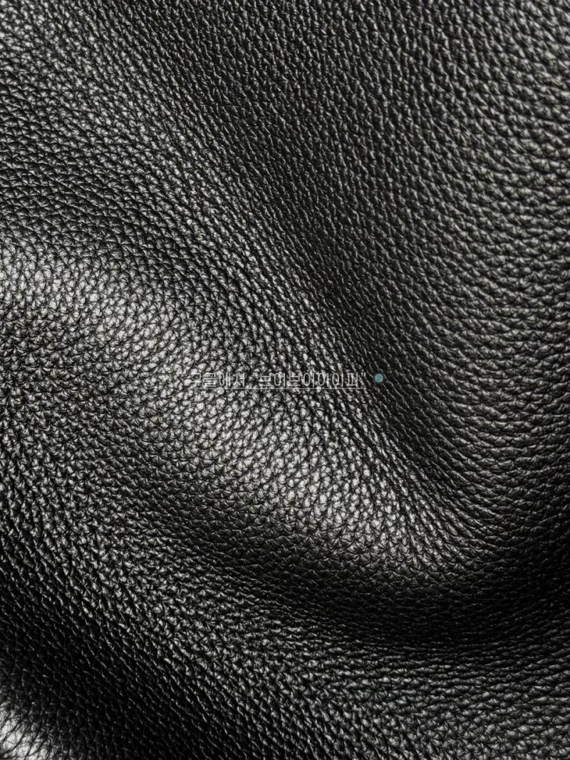 cec644bbf937e68405d7b1b2c9a0b0ec_1758536653_0345.jpg