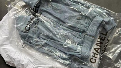 샤넬 25M 코코비치 데님 블루종 청자켓 집업 하트 CC로고 자수 블루 P78559 검수사진 #타지아
