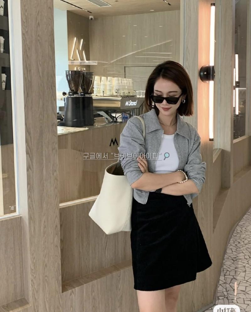 b81c5b1581fe36744cdae8b6ecd52340_1760418411_908.jpg