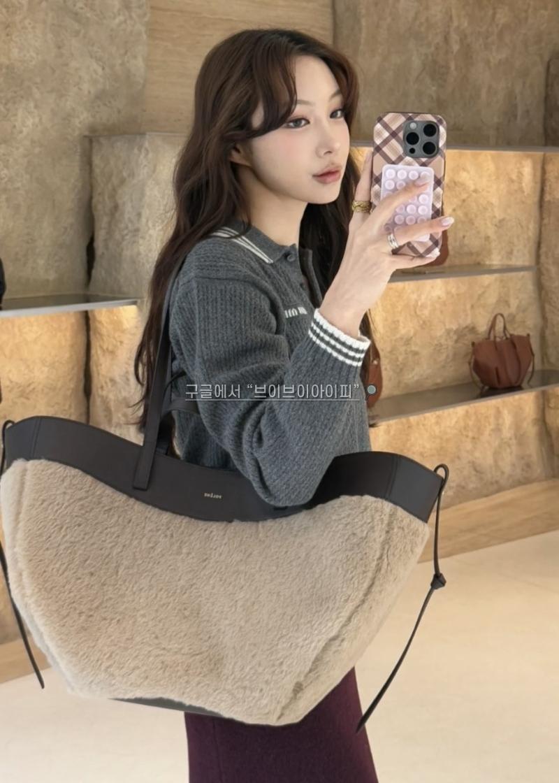c0caaca1e169af45bf1bb0cd422c5ff9_1760324362_704.jpg