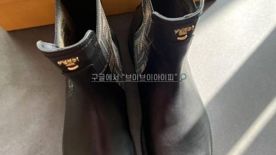 펜디앵클부츠 필로 블랙 8T8576A379F1TOG 35~40 검수사진