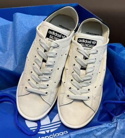 Balenciaga 발렌시아가 x 아디다스 스탠 스미스 오프 화이트 스니커즈 운동화 SIZE 35~40 ☆☆☆☆☆