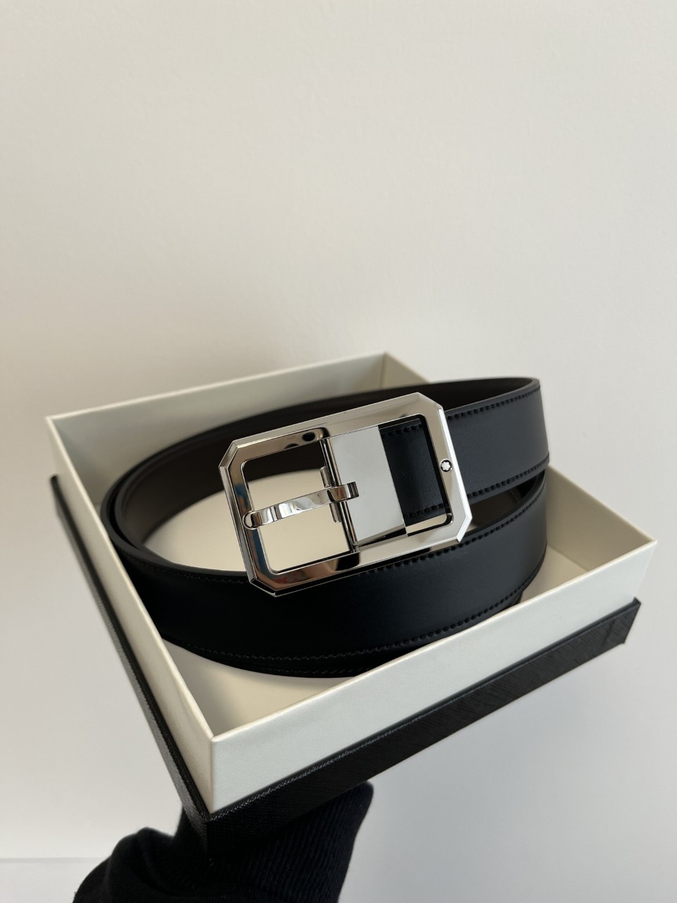 몽블랑 MONTBLANC 남성 레더 벨트 3CM SIZE 120cm 프리사이즈 ☆☆☆☆☆ #vvip공장