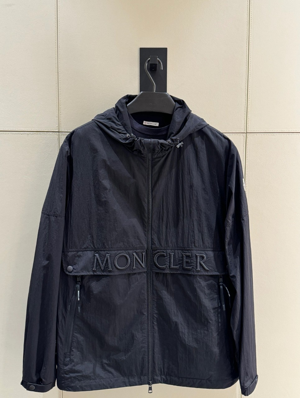 [몽클레어]24SS 1A00088 59733 999 졸리 남성 바람막이 후드 자켓 블랙　 S M L XL