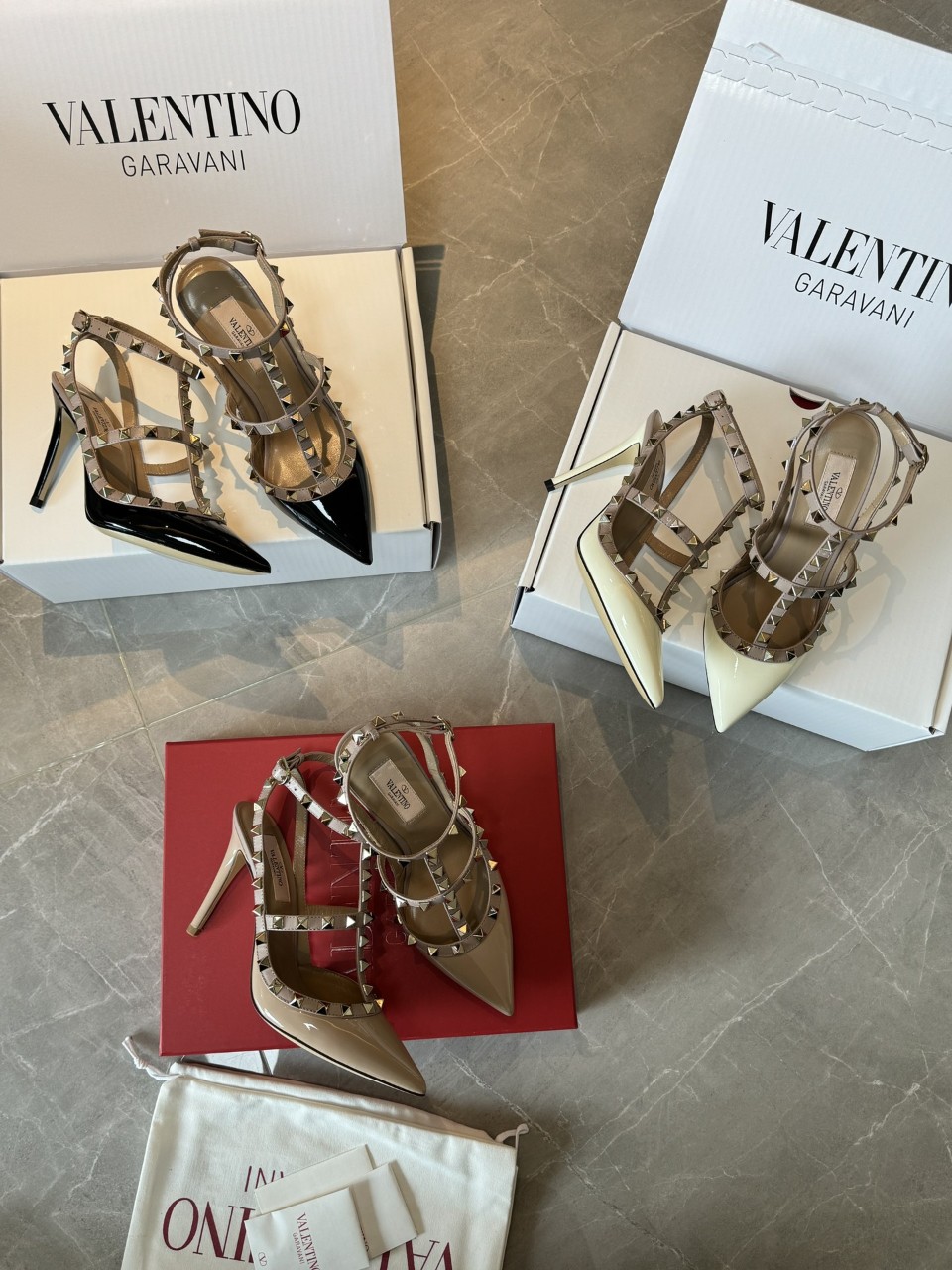 발렌티노 Valentino 락스터드 슬링백 펌프스힐 34~40 굽10cm