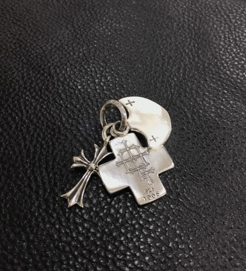 크롬하츠 Chrome Hearts 925실버 펜던트 레터링 목걸이