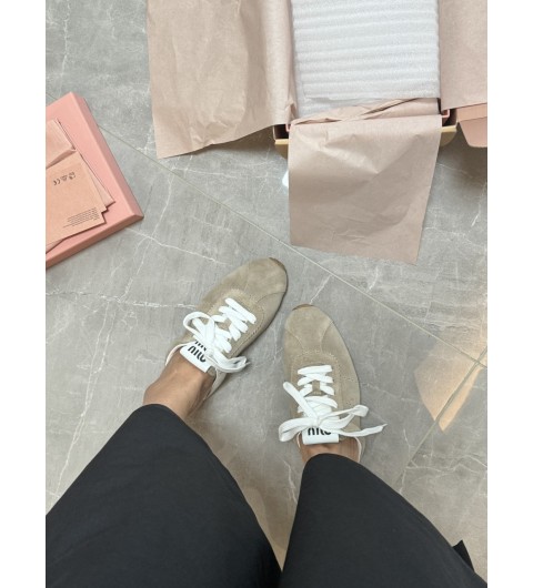 미우미우 플럼 스웨이드 뮬 Plume suede mules 5E467E 054 F0F24 F 005 35~40