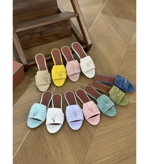 로로피아나 SS25 여성 썸머 참 슬리퍼 A760 FAI5580 35~40