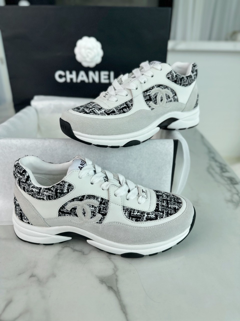 샤넬 CHANEL CC 로고 트위드 스니커즈 35~41 #해피샵