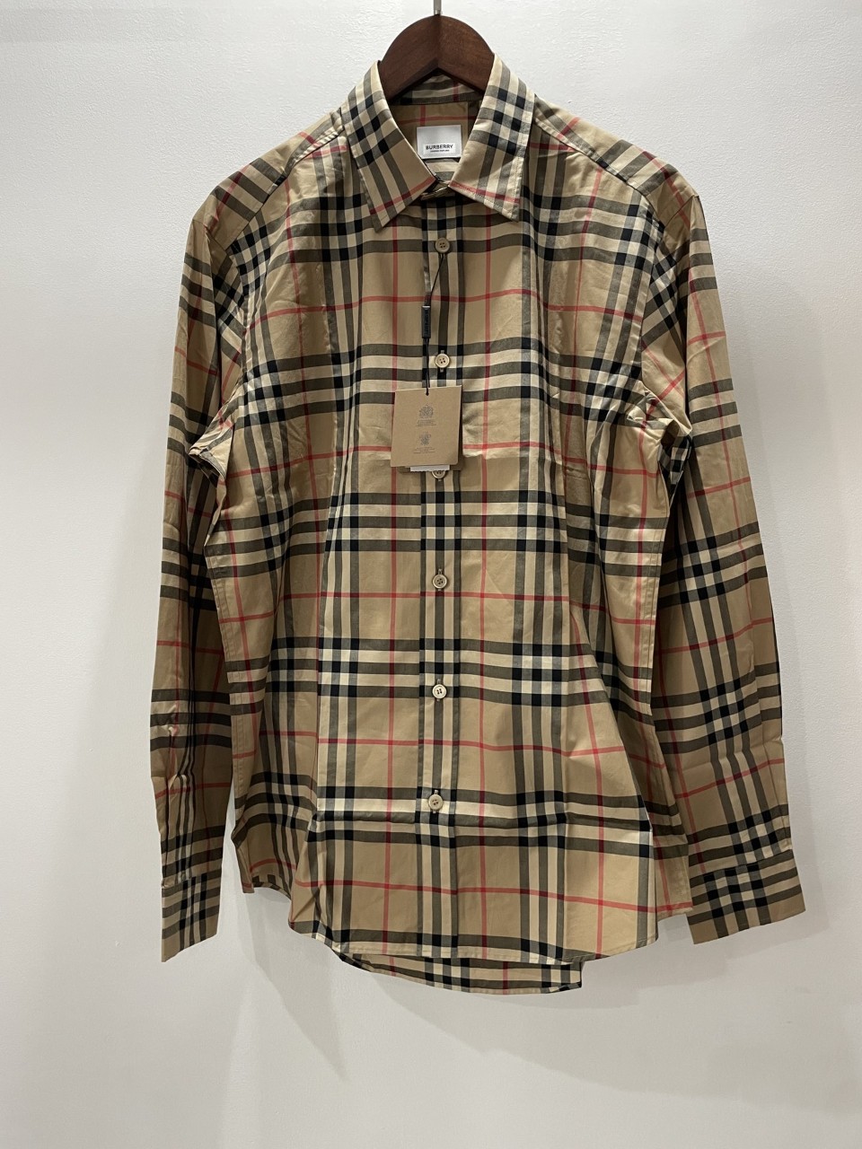 Burberry 버버리 셔츠 8020966 A7028 8020966 A7028 XS S M L XL #vvip공장