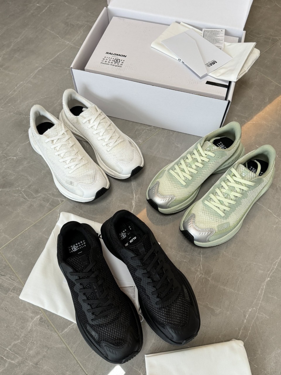 메종마르지엘라 MM6 Maison Margiela x Salomon Spectur 2 Sneaker S59WS0239P8162HA742 여성 35~40, 남성 40~44
