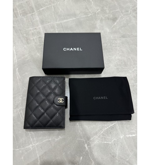샤넬 클래식 여권 케이스 캐비어 블랙 AP3791 B10583 C3906 14x10.5cm #vvip공장