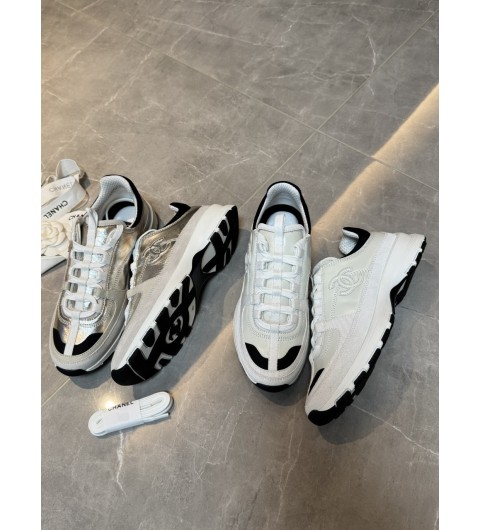샤넬 25A 공방 스니커즈 운동와 CC로고 벨벳 스웨이드 G46609 35~40 둡 3cm