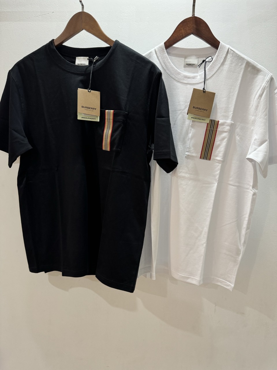 버버리 ELLISON ICO 남성 스트라이프 포켓 반팔 티셔츠 8084779 XS S M L XL XXL #vvip공장