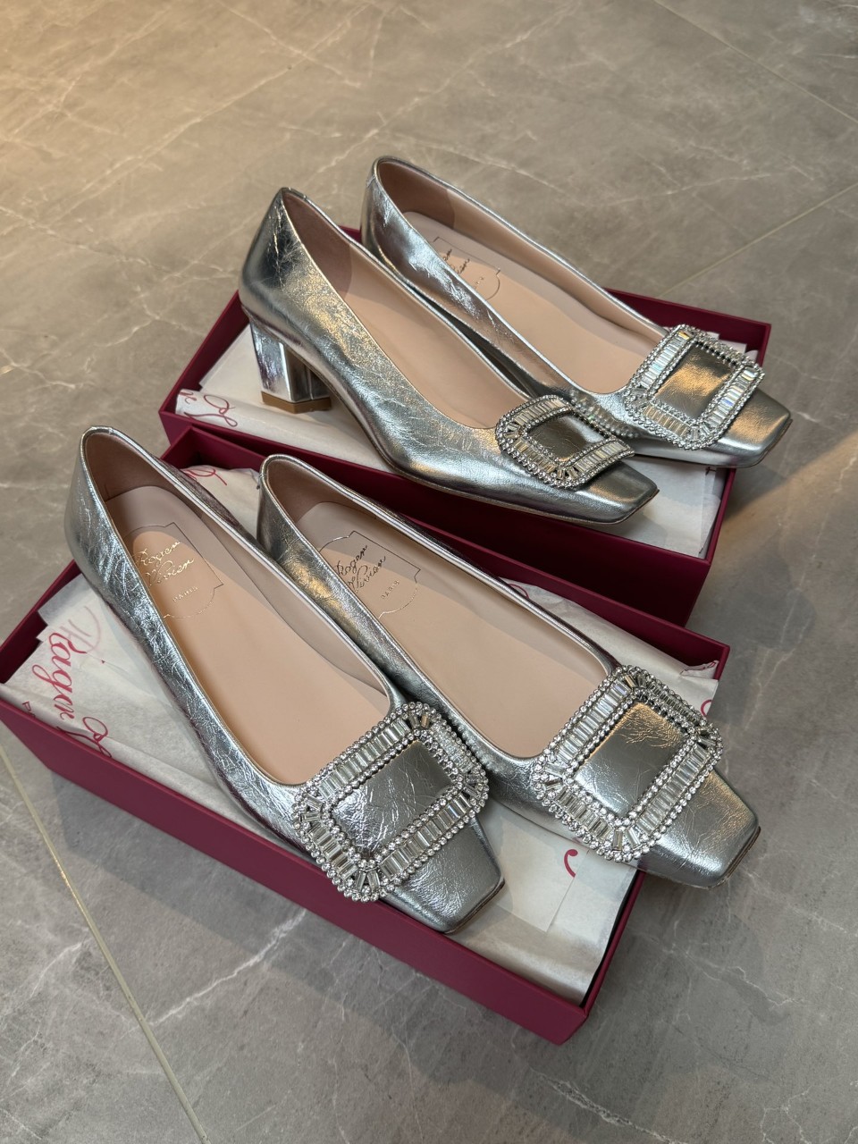 로저비비에 ROGER VIVIER 벨 비비에 45 임벨리시드 펌프스 & 플랫슈즈 35~39 굽 4.5cm/2.5cm