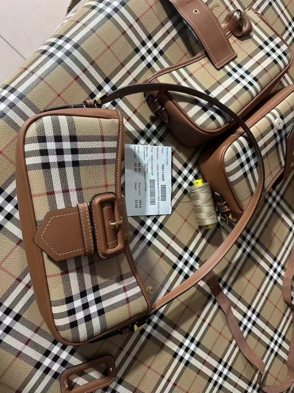 Burberry (명품) 버버리 체크 여성 숄더백 / 8070563 #vvip공장