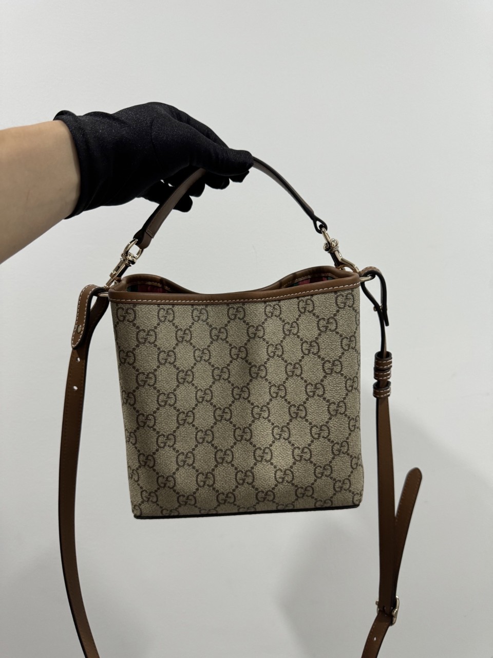 [구찌] GG 엠블럼 스몰 버킷백 / 815118 FAD6L 9758 20.5x18x11.5cm #vvip공장