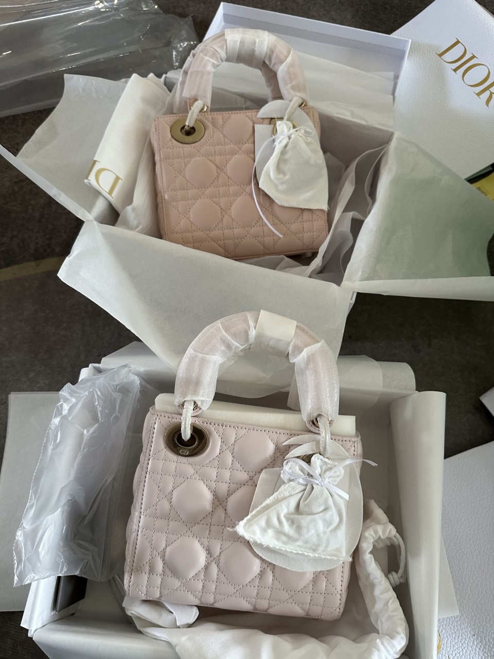 DIOR 레이디 디올 미니 까나쥬 토트백 크로스백 M0505ONGE #vvip공장