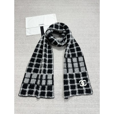 샤넬 25FW 25B 캐시미어 머플러 체크 CC로고 스톨 블랙 화이트 울 실크 AAB257 #타지아