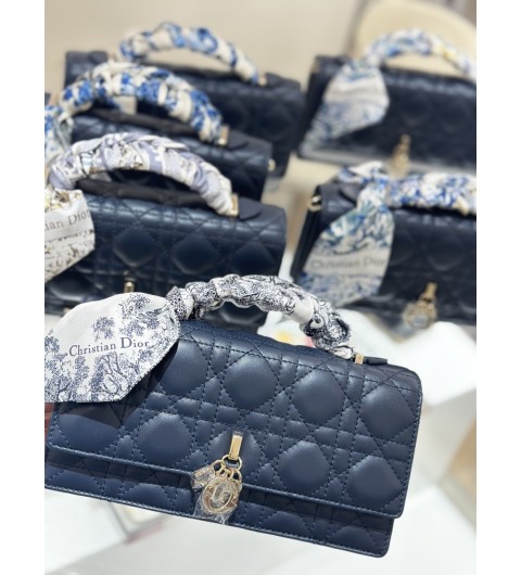 디올 미스 디올 미니백 S0980ONMJ-M030 21x11.5x4.5cm #여왕샵