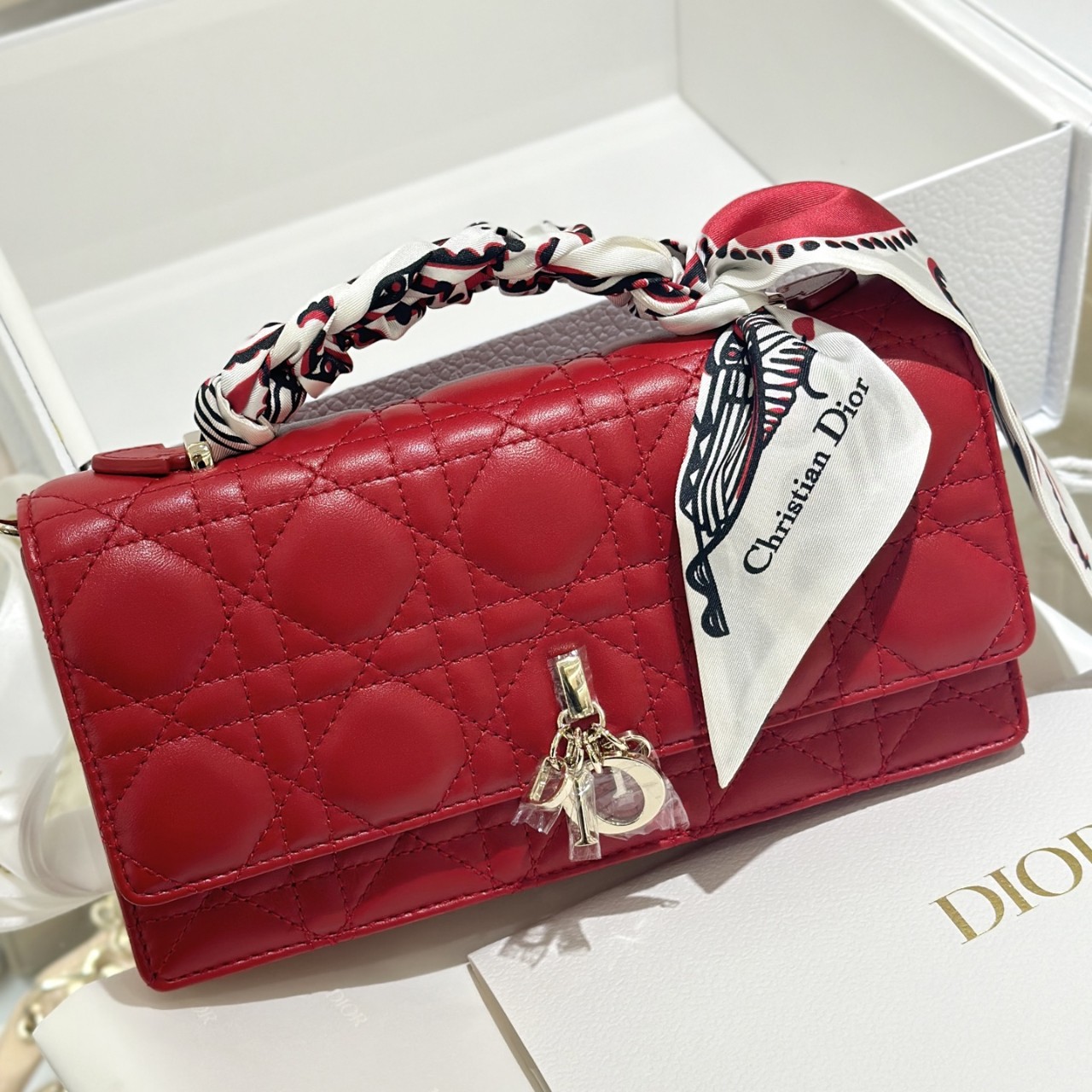 디올 미스 디올 미니백 S0980ONMJ-M030 21x11.5x4.5cm #여왕샵