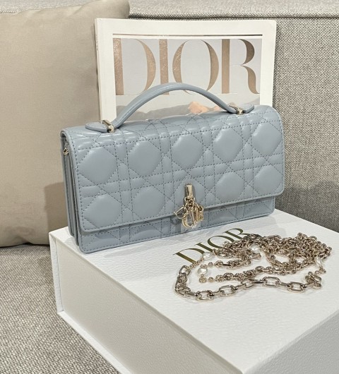 디올 미스 디올 미니백 S0980ONMJ-M030 21x11.5x4.5cm #여왕샵