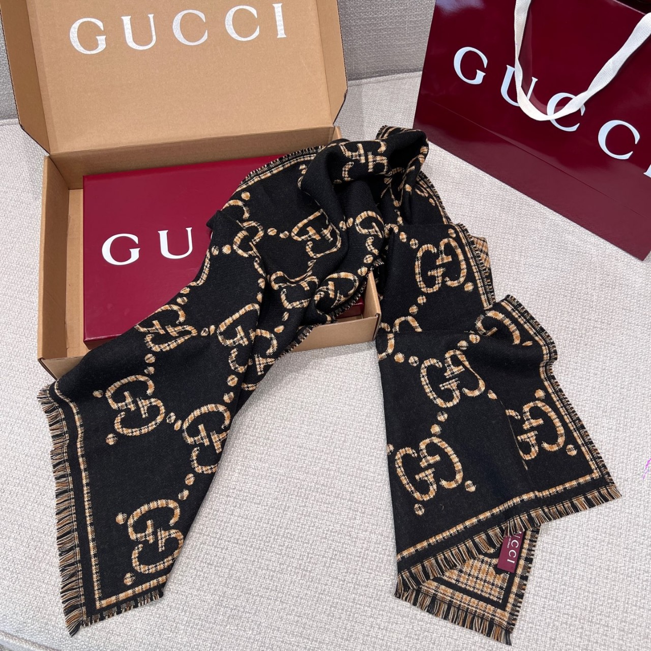 구찌 GUCCI GG 울 스카프 머플러 47x180cm 울 100%